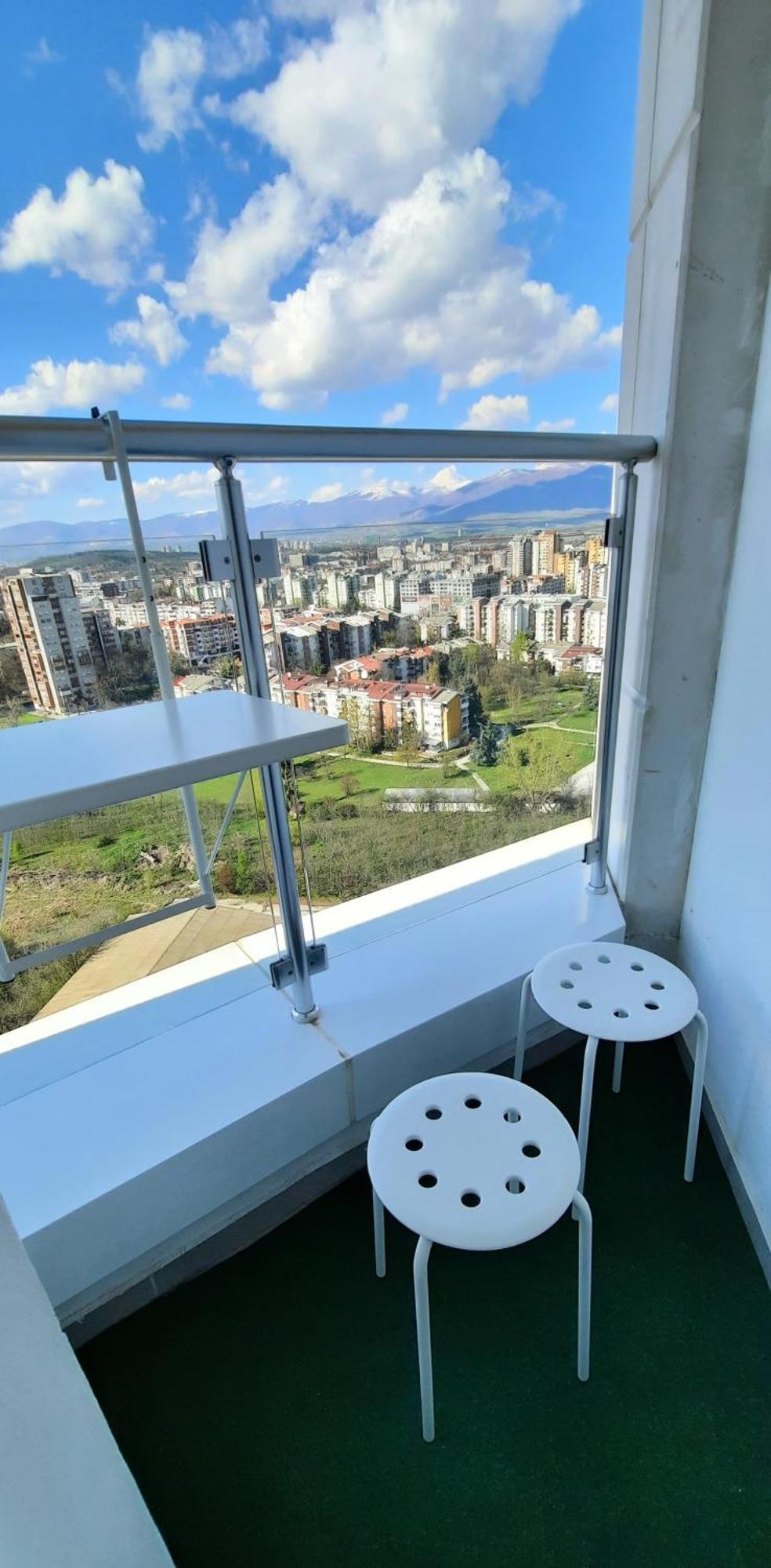 Luxury Condo On 18Th Floor With Pool, Fitness, Parking Included. Skopje Extérieur photo