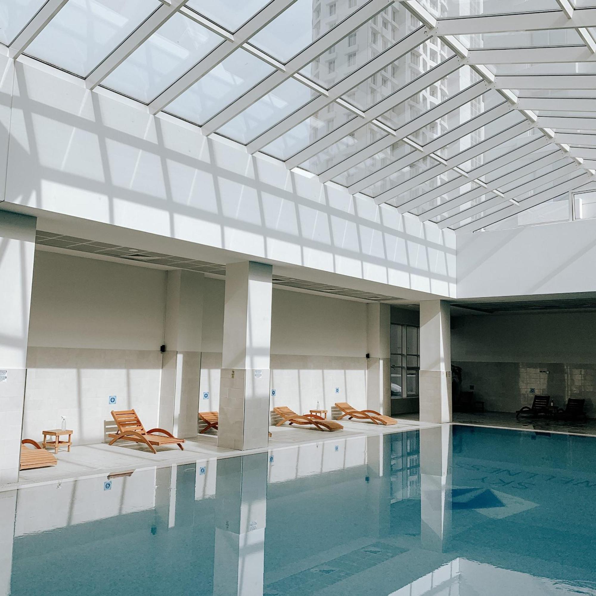 Luxury Condo On 18Th Floor With Pool, Fitness, Parking Included. Skopje Extérieur photo