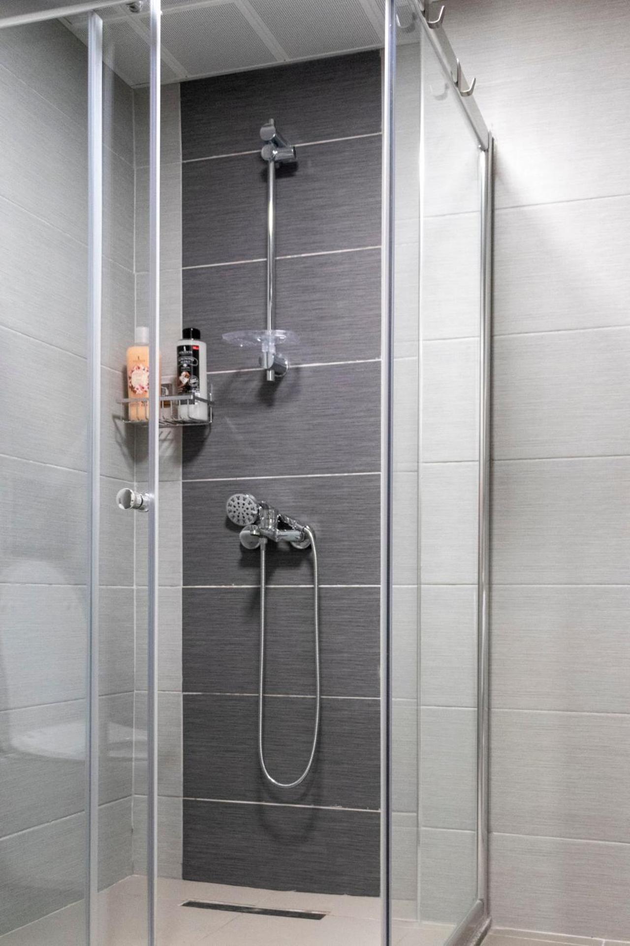 Luxury Condo On 18Th Floor With Pool, Fitness, Parking Included. Skopje Extérieur photo