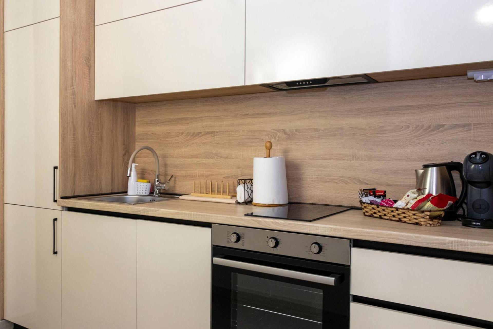 Luxury Condo On 18Th Floor With Pool, Fitness, Parking Included. Skopje Extérieur photo
